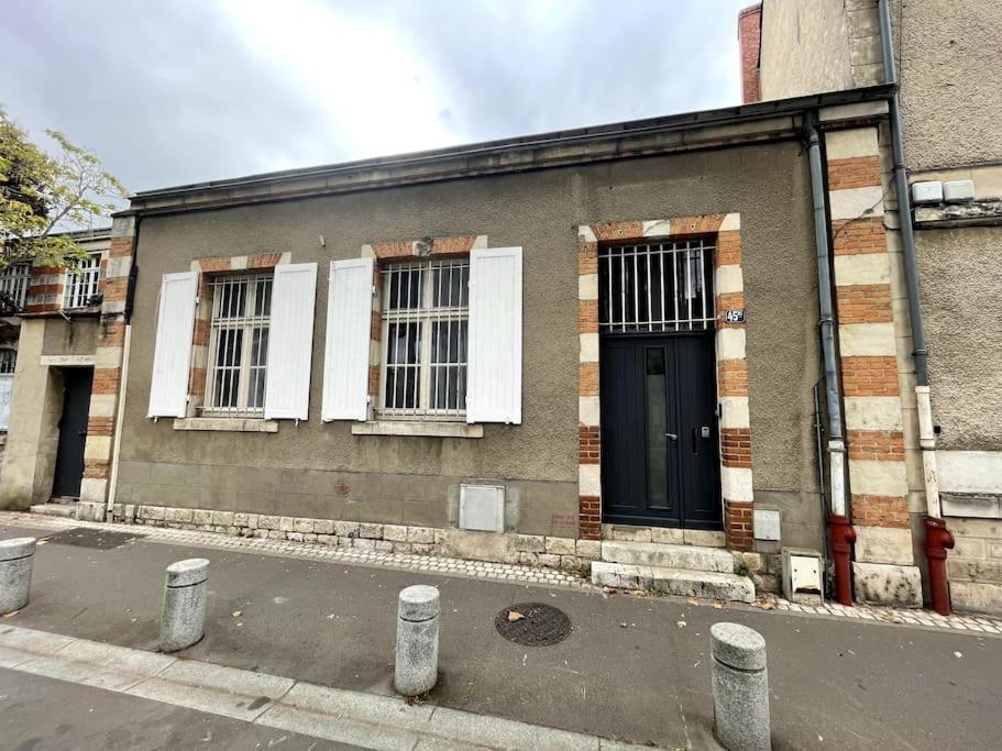 Agreable Maison De Ville Dans La Plus Belle Avenue Орлеан Экстерьер фото
